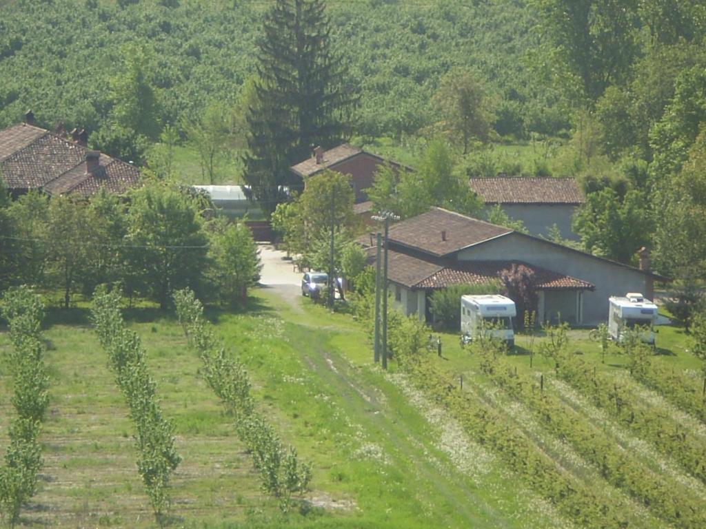 Cascina Ballarin Villa La Morra Exterior photo